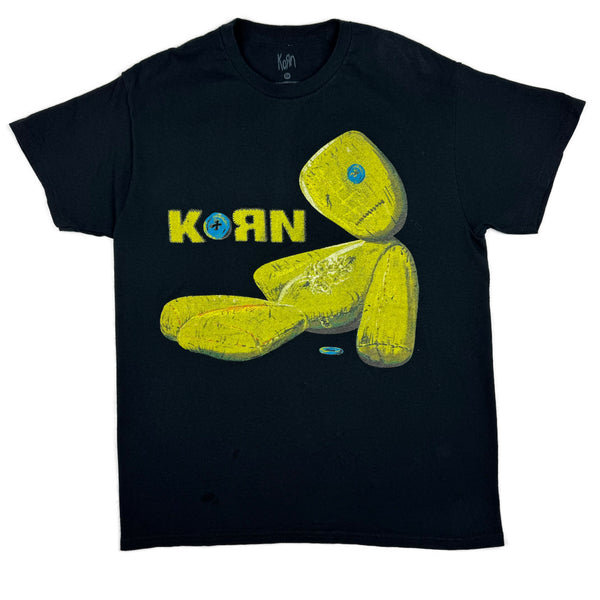 Modern Korn tee size medium