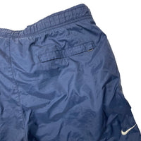 2000s Nike shorts size medium