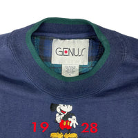 Vintage 90s Mickey crewneck size large